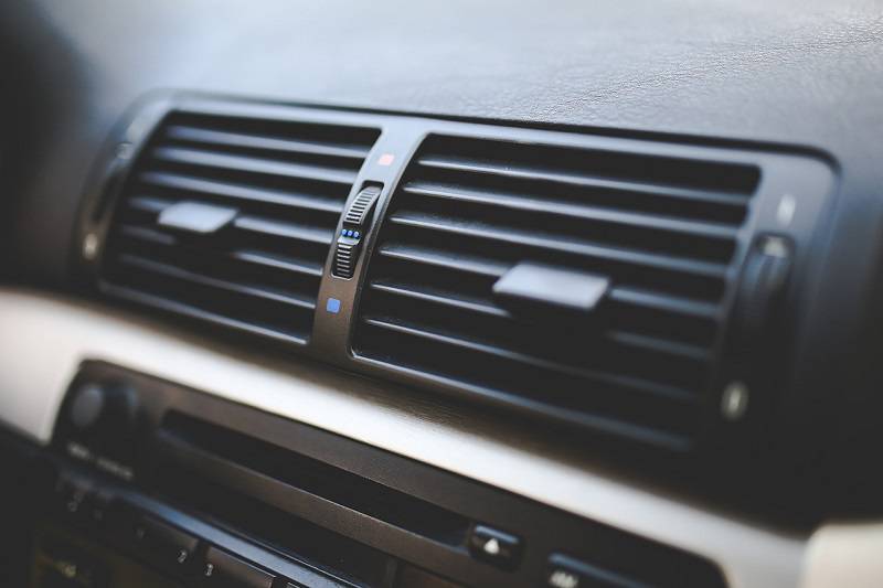 samochód klimatyzacja