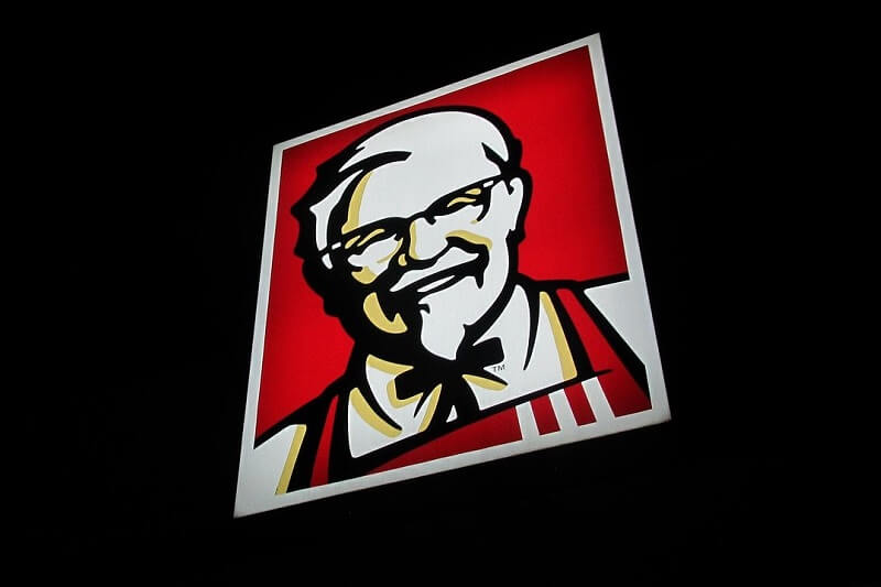 Do której otwarte KFC w Wielką Sobotę i Wielkanoc 2024: godziny otwarcia
