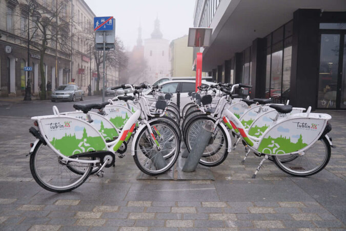 Miejskie rowery z wypożyczalni Lubelski Rower Miejski