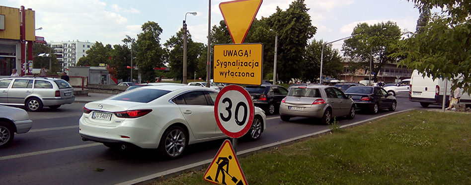 Duże utrudnienia na skrzyżowaniu Drogi Męczenników Majdanka oraz ulicy Lotniczej - Spotted Lublin - najnowsze wiadomości z Lublina