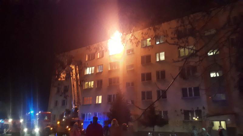 Tragiczny w skutkach pożar mieszkania w Hrubieszowie. Nie żyją dwie osoby
