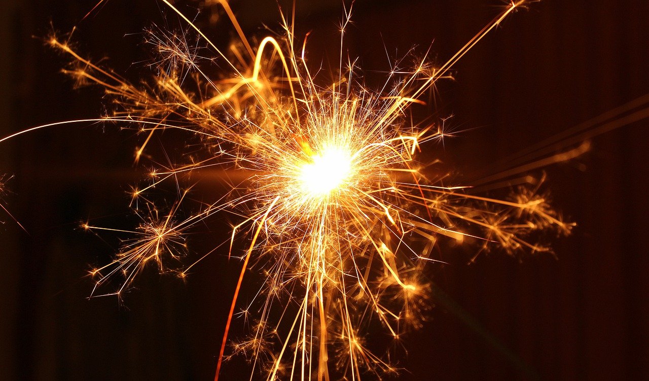 nowy rok sylwester fajerwerki zimne ognie