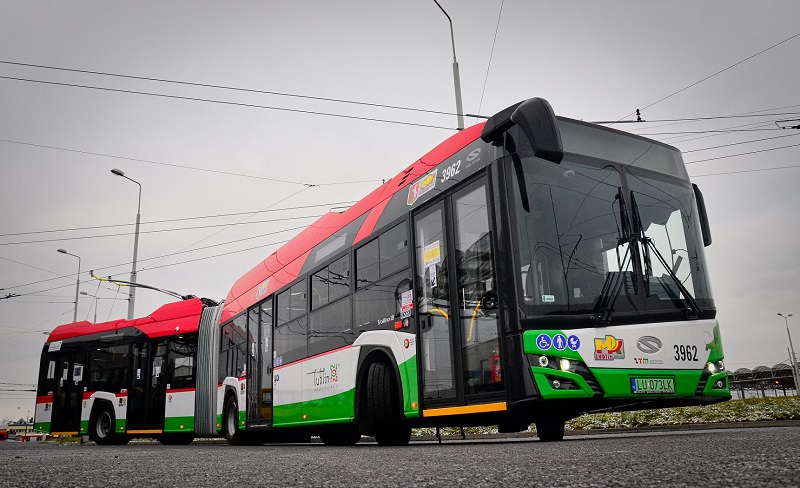 Do Lublina dotarła pierwsza dostawa trolejbusów marki Solaris Trollino 18M | Miasto Lublin