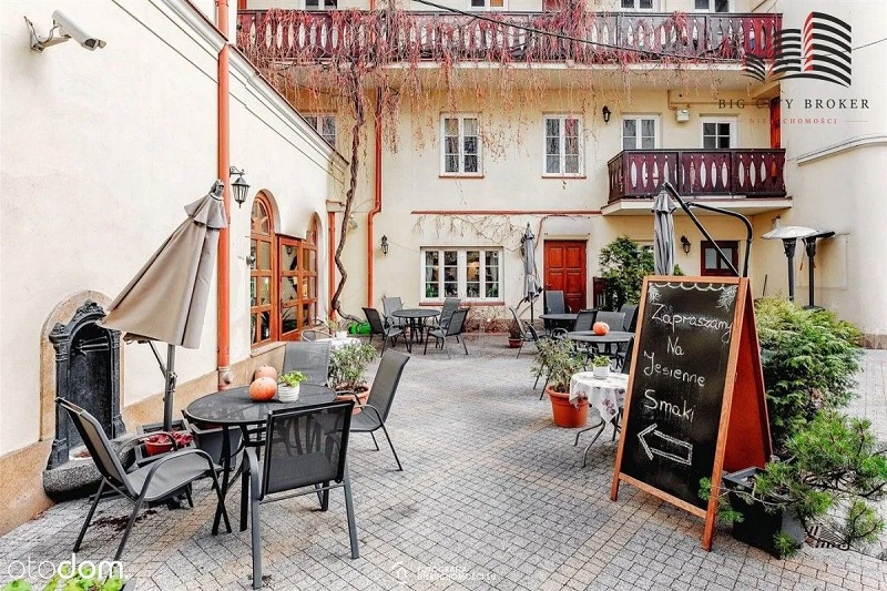 Przedsiębiorca nie wytrzymał lockdownu. Restauracja wystawiona na sprzedaż 3 Restauracja w centrum Lublina wystawiona na sprzedaż | otodom.pl