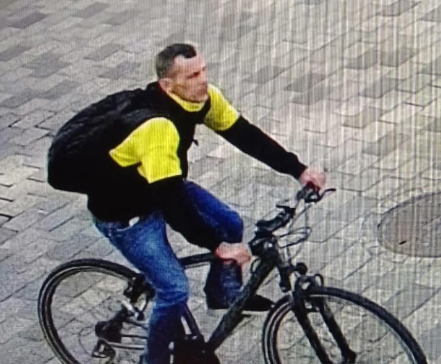 Wizerunek sprawców kradzieży roweru z deptaka | fot. KMP Lublin