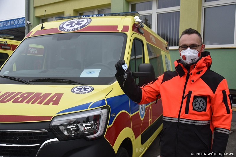 Nowe ambulanse dla Pogotowia Ratunkowego w Lublinie | fot. Piotr Wójcik, UMWL