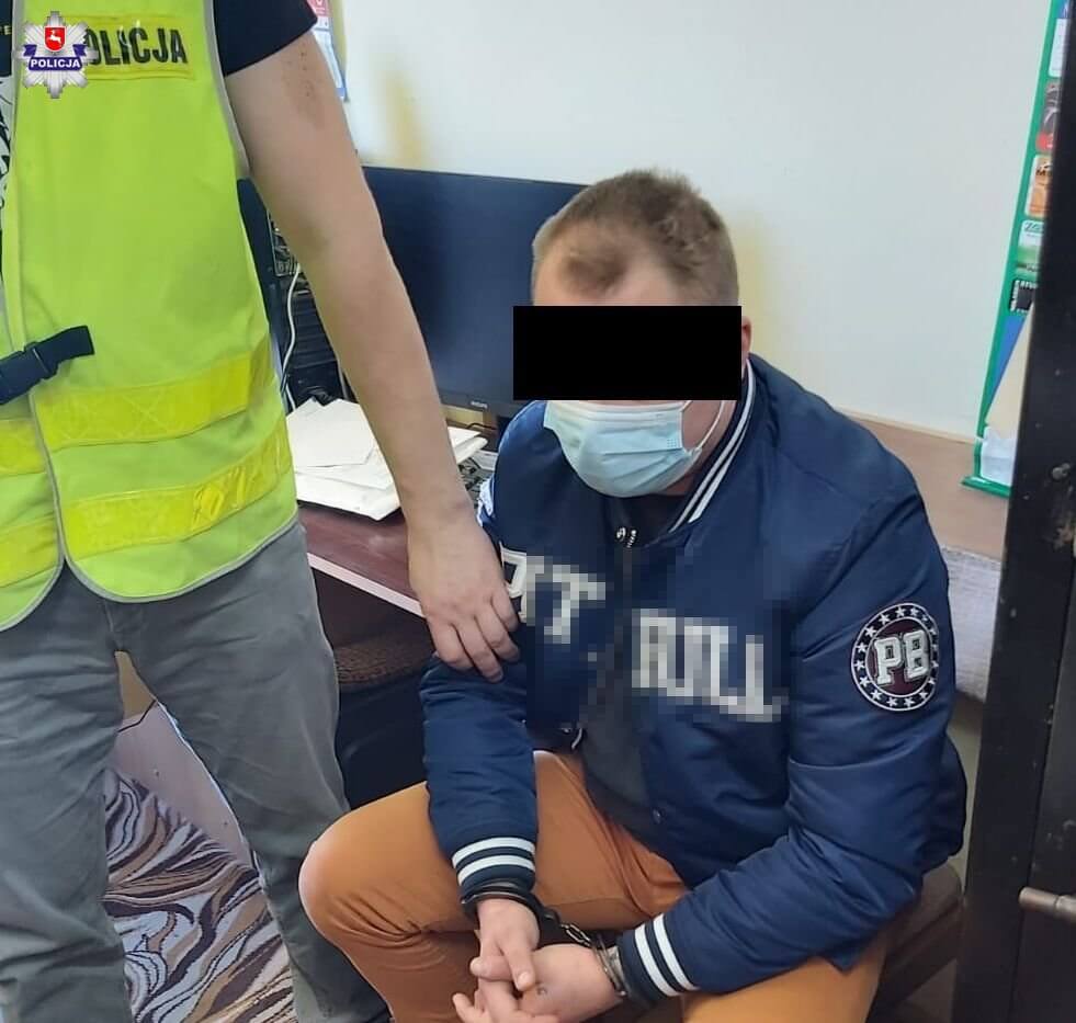 Policjanci zatrzymali 33-latka za rozbój na listonoszu | fot. KMP Lublin