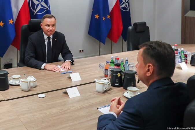 Spotkanie prezydenta Andrzeja Dudy z ministrem Mariuszem Błaszczakiem