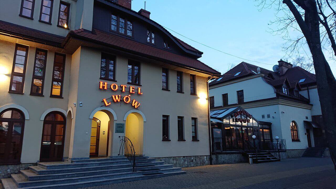Hotel Lwów wystawiony na sprzedaż