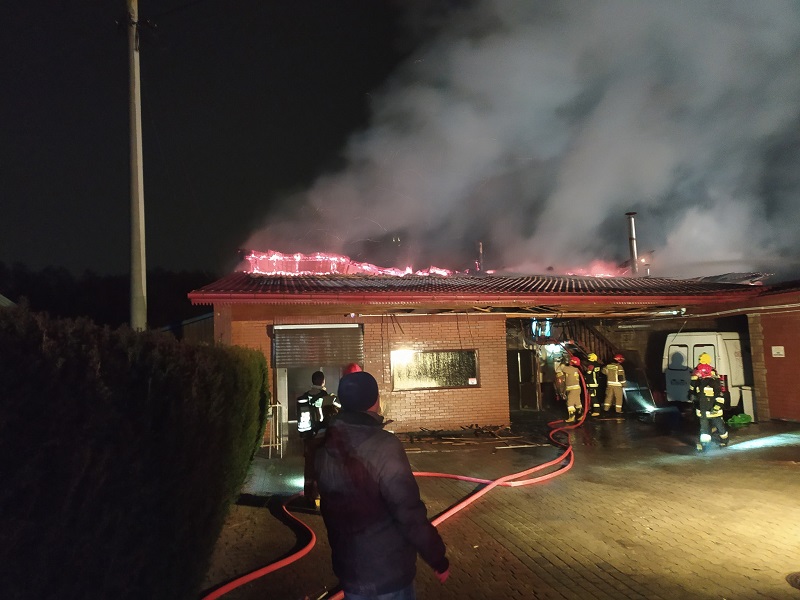 Pożar budynku masarni w Niedrzwicy Dużej