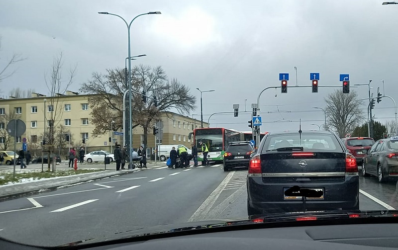 Potrącenie pieszego na przejściu dla pieszych na ul. Sowińskiego