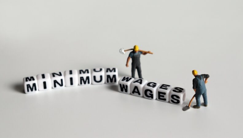 płaca minimalna