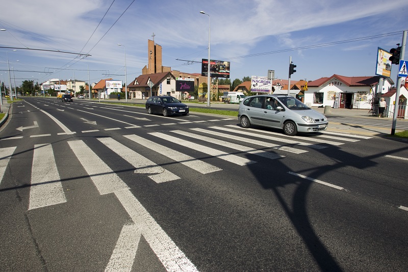 Skrzyżowanie ulicy Abramowickiej z Głuską