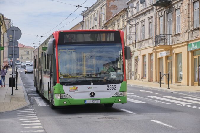 Autobus MPK Lublin na ul. Lubartowskiej