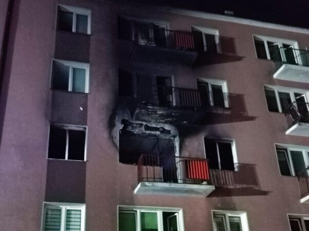 Nocny pożar mieszkania przy ul. Sokolej w Lublinie