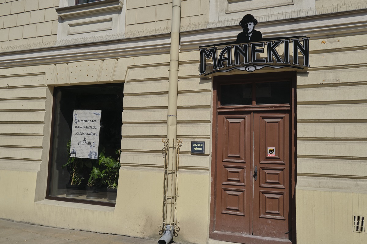 Naleśnikarnia Manekin mieści się przy ul. Narutowicza 19 w Lublinie