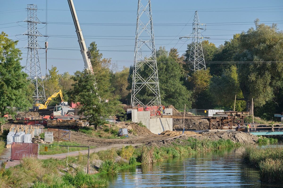 Postęp prac na budowie mostu na ul. Żeglarskiej - stan na 6 października
