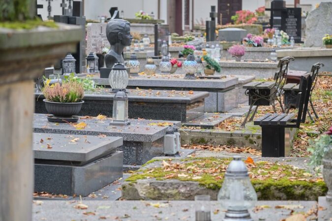 Przy skrzyżowaniu ul. Zelwerowicza i ul. Bohaterów Września powstanie nowy miejski cmentarz