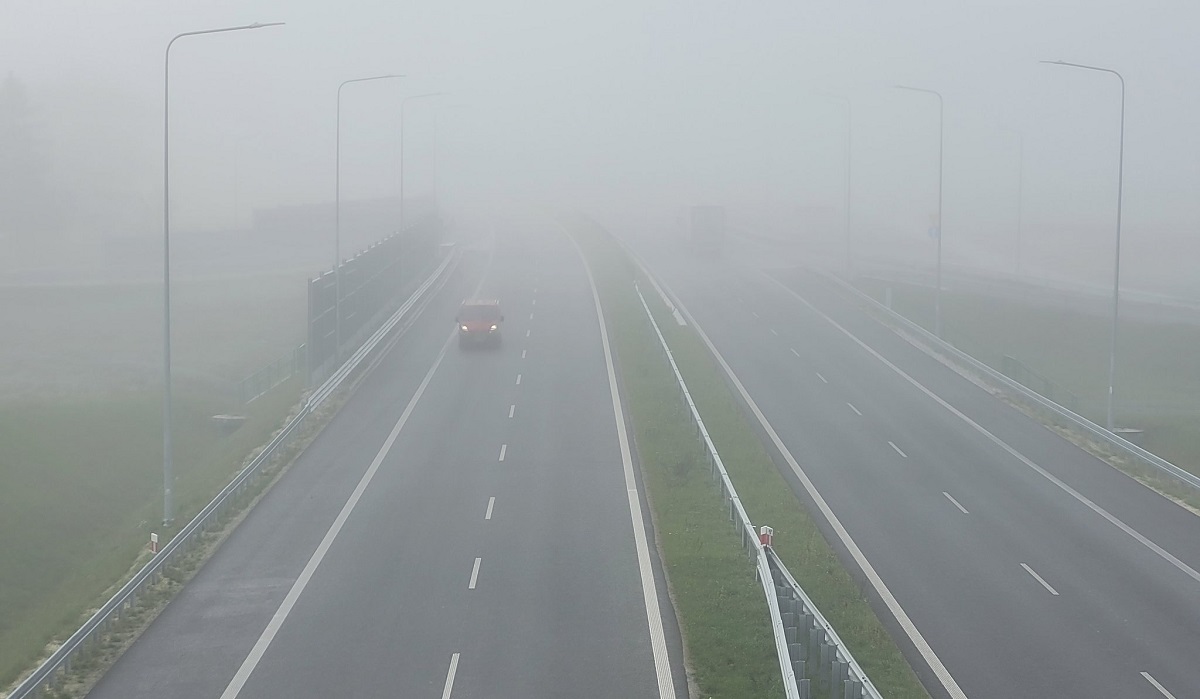 Ostrzeżenie przed gęstą mgłą w Lublinie i regionie