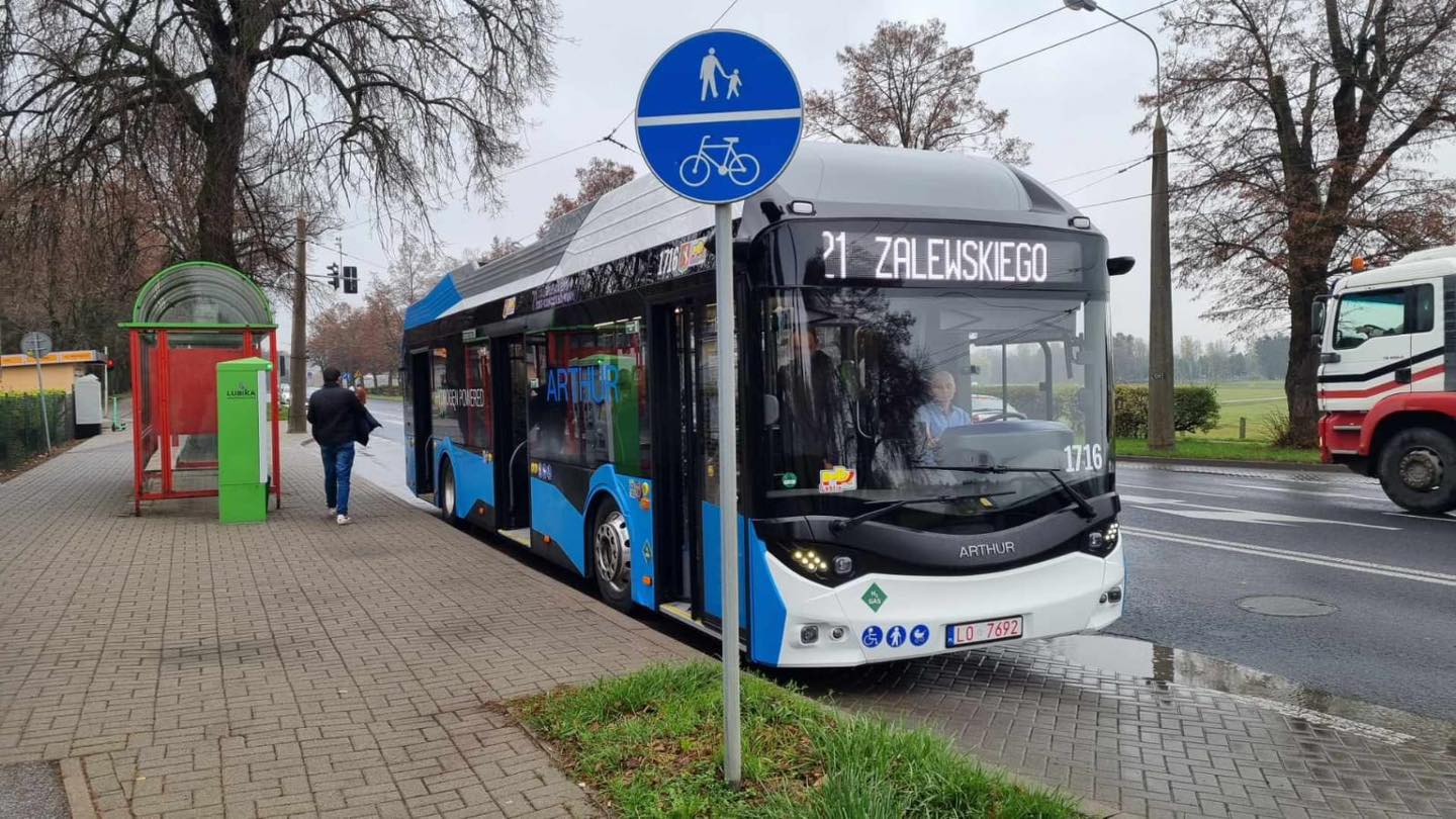Autobus wodorowy Arthur Bus wyjechał na ulice Lublina