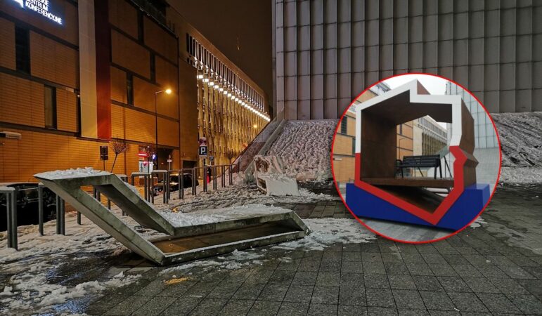 Ławka patriotyczna zniknęła z placu Teatralnego przed CSK