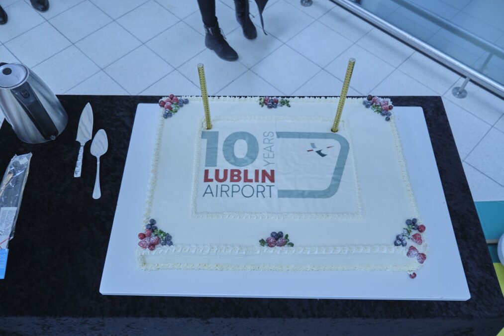 Tort z okazji 10 lat Portu Lotniczego Lublin