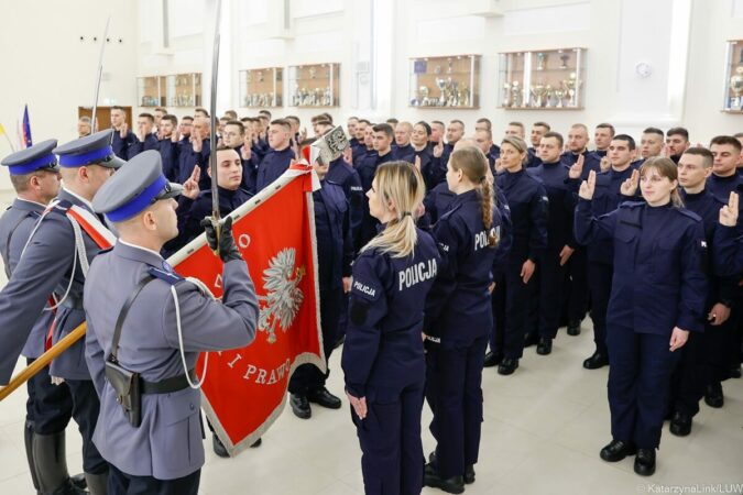 Ślubowanie nowych funkcjonariuszy garnizonu lubelskiego