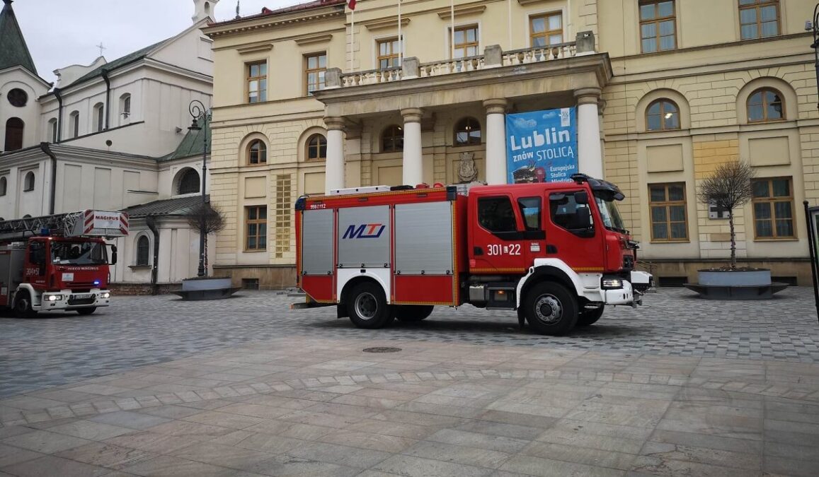 Alarm bombowy w Urzędzie Miasta Lublin
