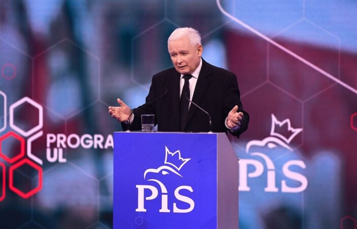 Prezes PiS Jarosław Kaczyński zapowiedział waloryzację 500 plus na 800