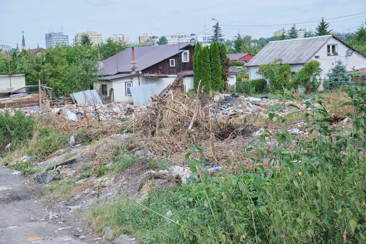 Wyburzone domy i budynki pod budowę przedłużenia ul. Lubelskiego Lipca '80
