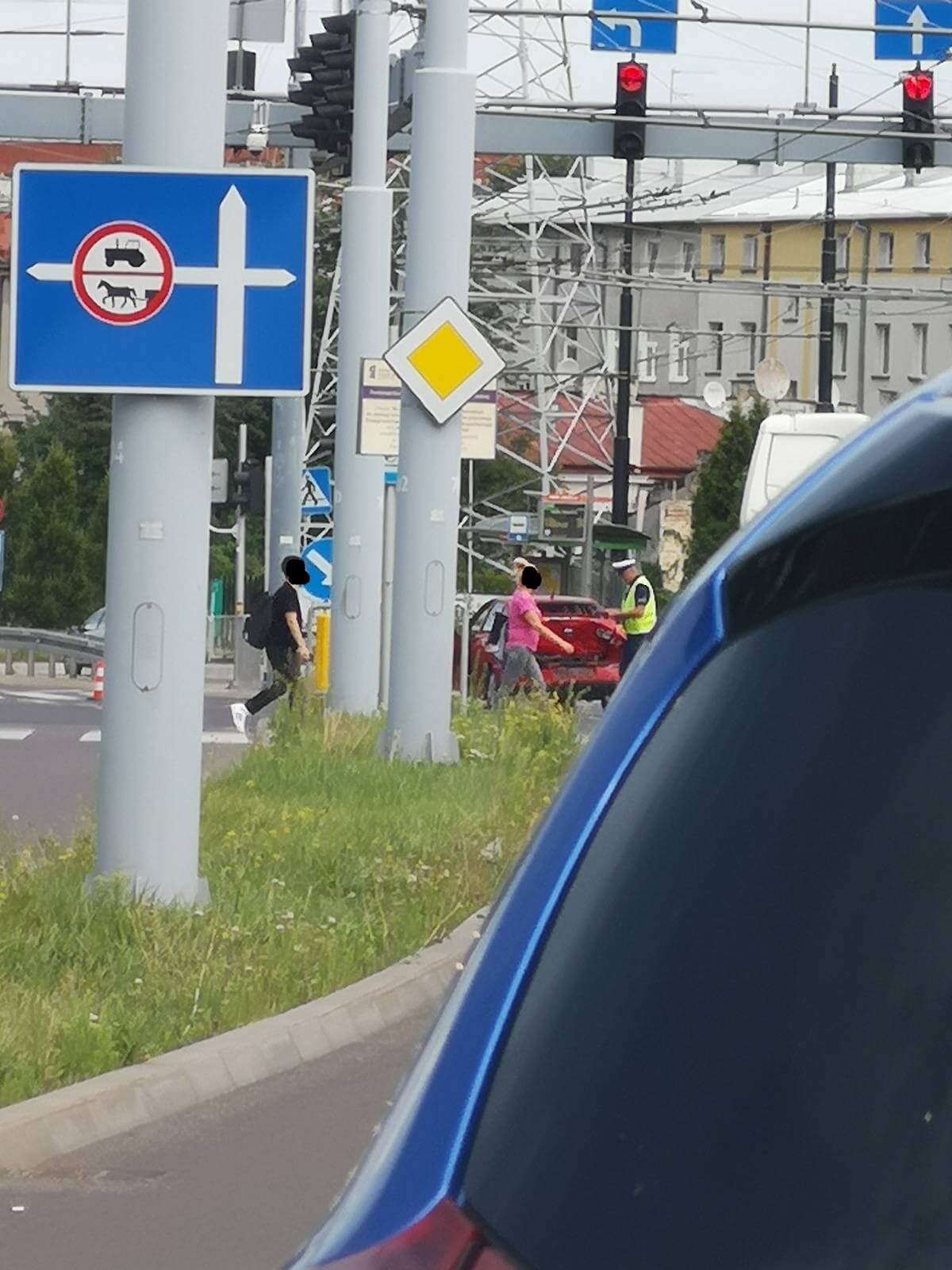 Zderzenie opla z seatem na skrzyżowaniu w Lublinie