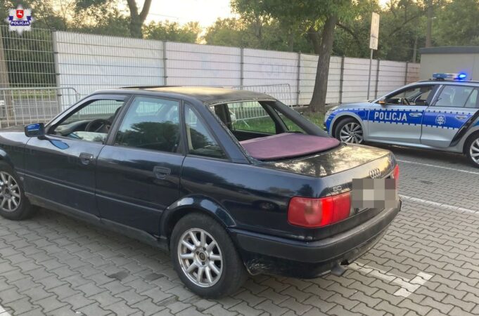 Audi bez tylnej szyby