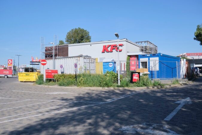 Remont KFC CircleK przy al. Tysiąclecia w Lublinie