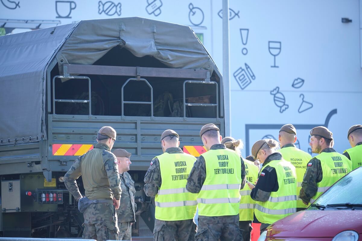 Żołnierze WOT zaangażowani w ewakuację mieszkańców Lublina
