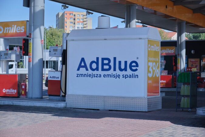AdBlue z dystrybutora. Gdzie zatankować w Lublinie - lista stacji