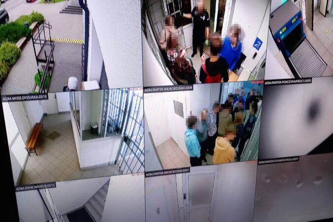 Zdjęcie podglądu kamer monitoringu w Areszcie Śledczym w Lublinie