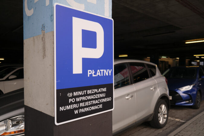 Płatny parking w Galerii Gala
