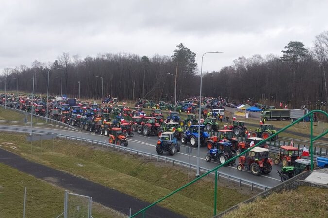 Protest rolników w Kraśniku na DK19 i S19