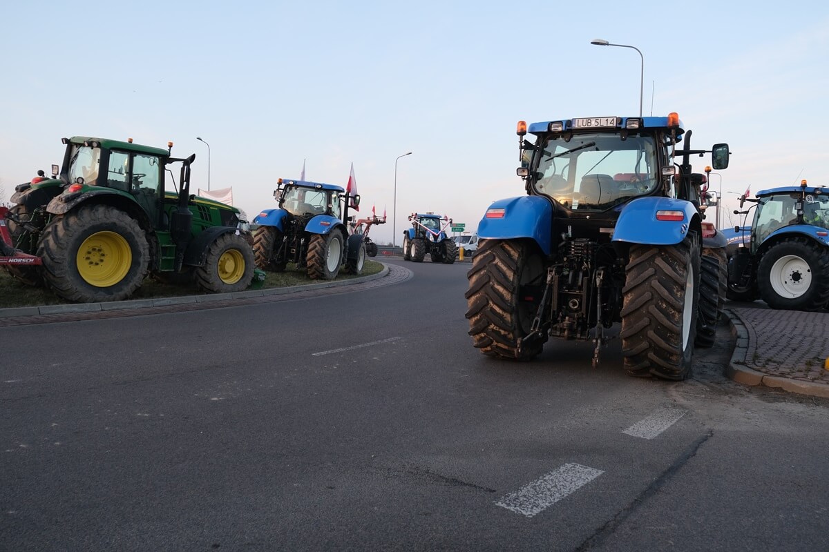 Protest rolników w Maryninie/Stasinie przy węźle Lublin Węglin