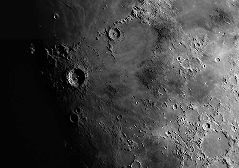 Krater na księżycu