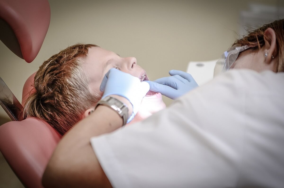 Bezpłatna opieka stomatologiczna dla lubelskich uczennic i uczniów
