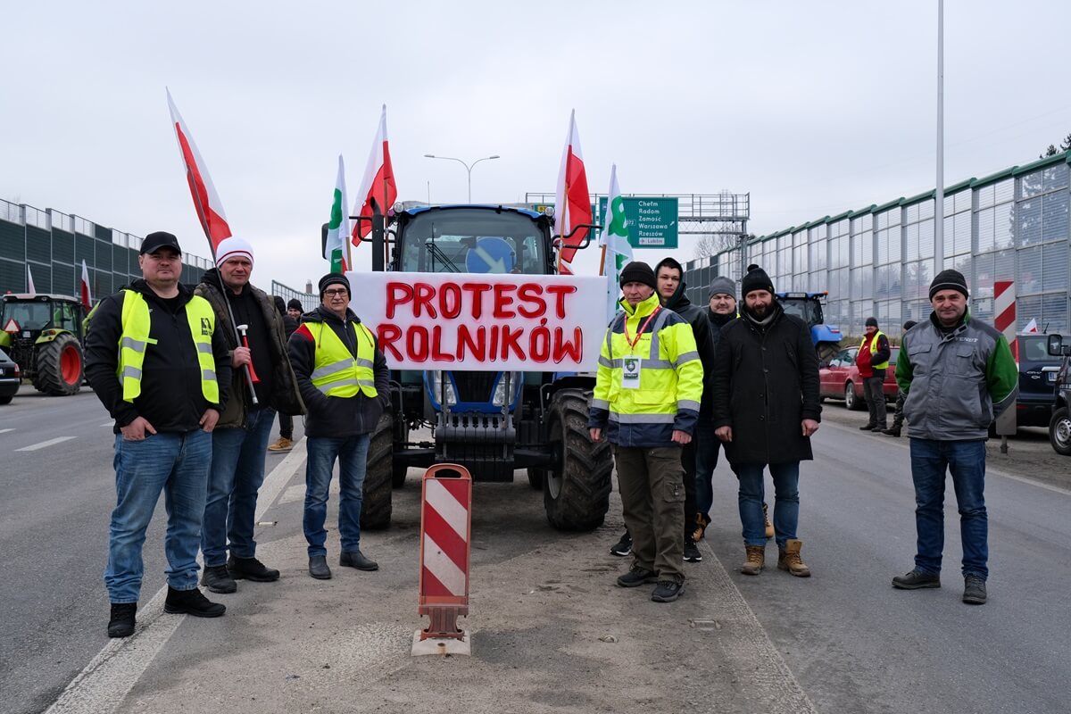 Protest rolników w Elizówce przy węźle Lublin Rudnik