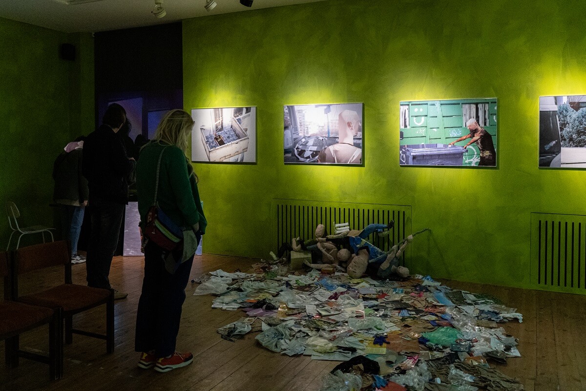 wystawa: Kamil Janczewski, Sprzątanie świata