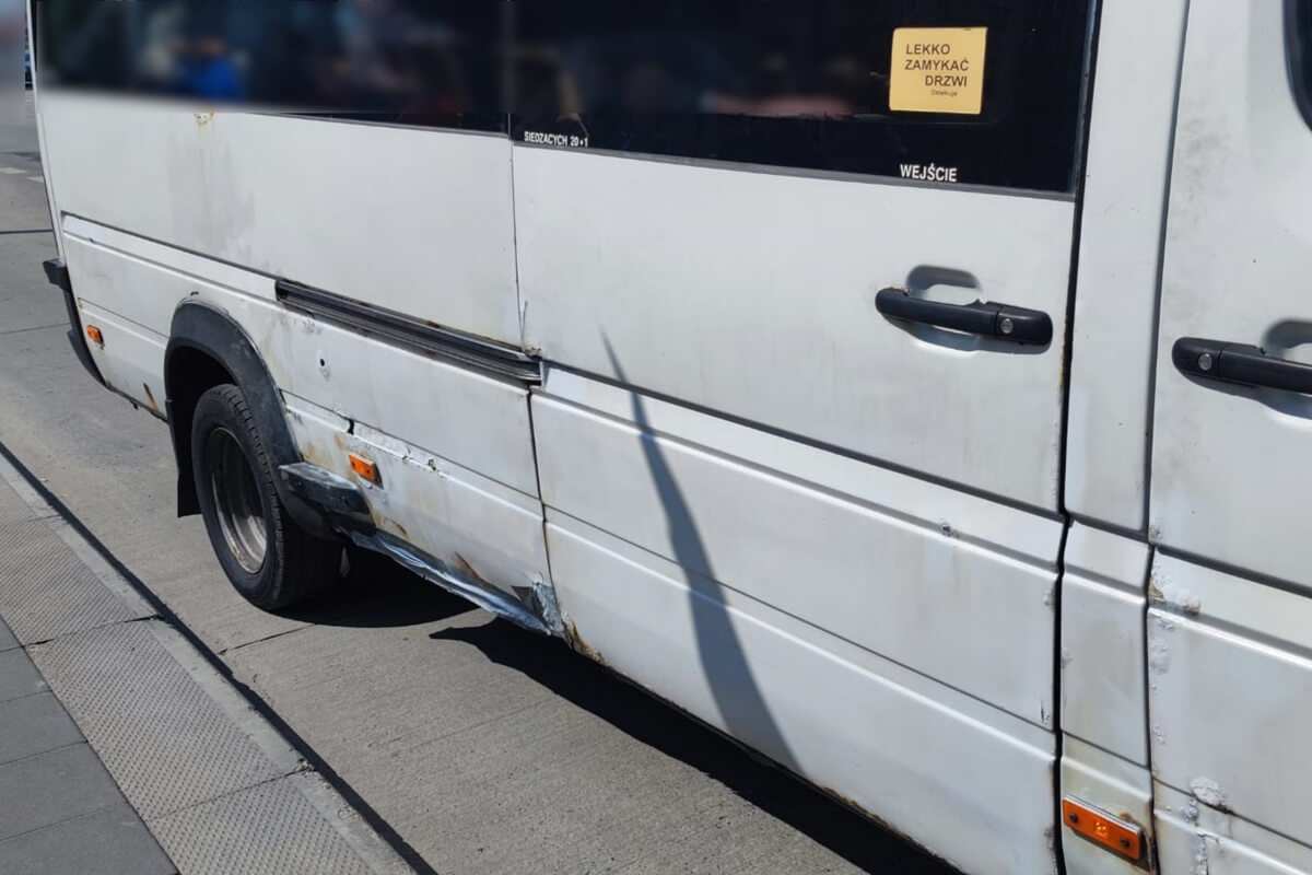 Korozja karoserii busa pasażerskiego