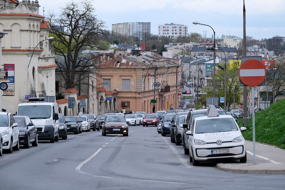 Kierowców w Lublinie czeka parkingowa rewolucja. Będzie trudniej uniknąć opłaty na parkowanie