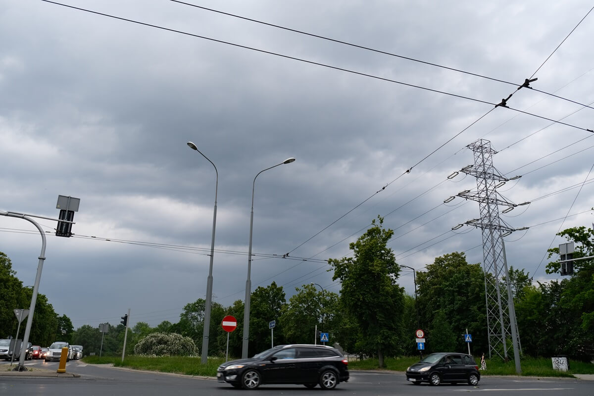 Ciemne chmury burzowe nad Lublinem