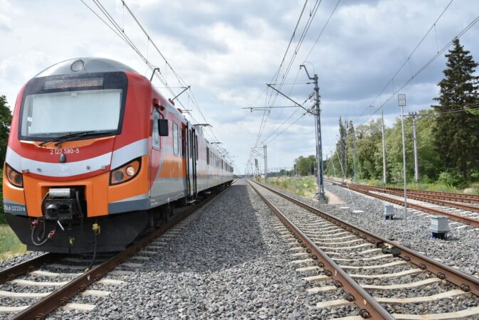 Pociąg relacji Lublin-Terespol przejechał po leżącym na torach mężczyźnie w Białej Podlaskiej