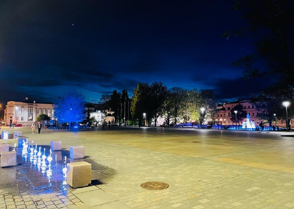 Symboliczne podświetlenie Lublina z okazji Światowego Dnia Uchodźcy