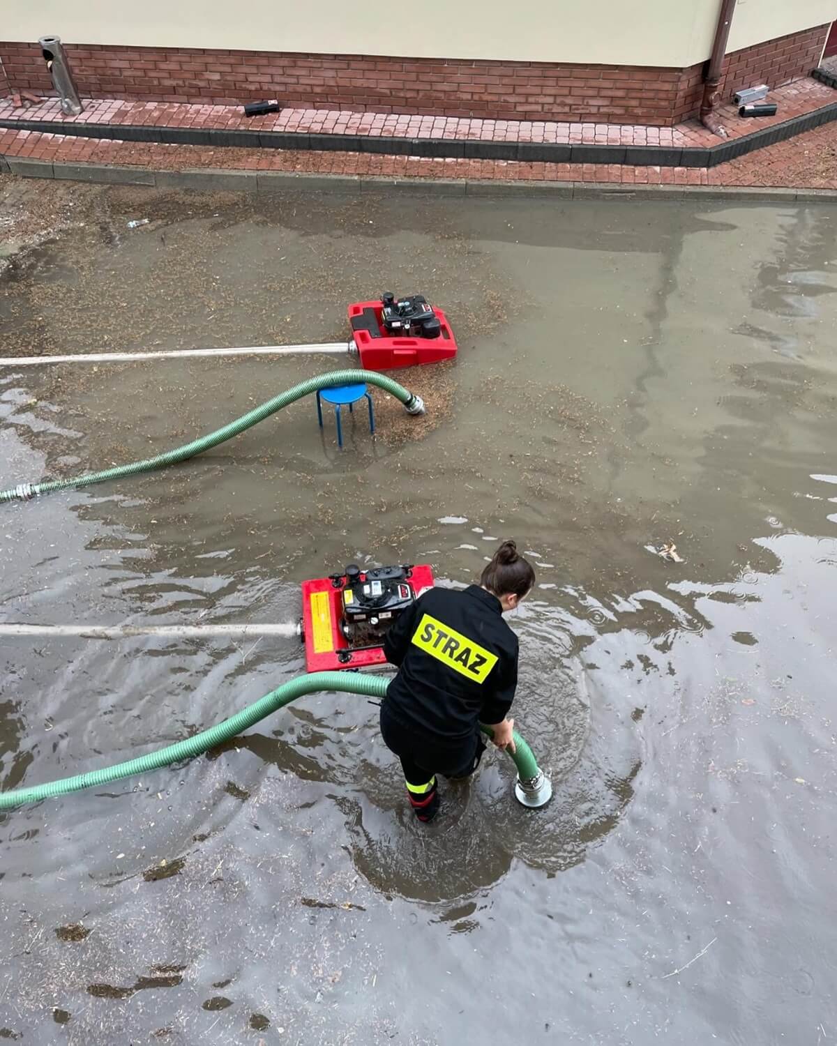 Zalany plac lubelskiego Caritasu