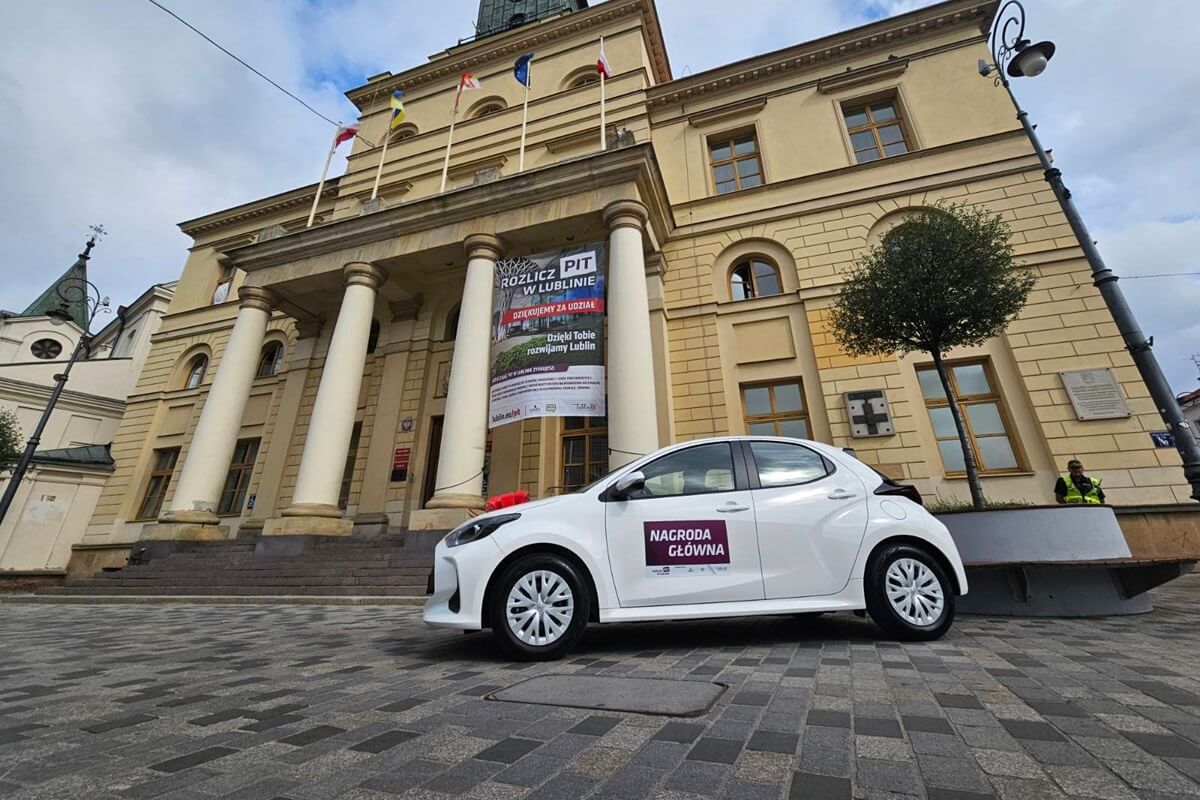 Hybrydowa Toyota Yaris główną nagrodą w loterii Rozlicz PIT w Lublinie